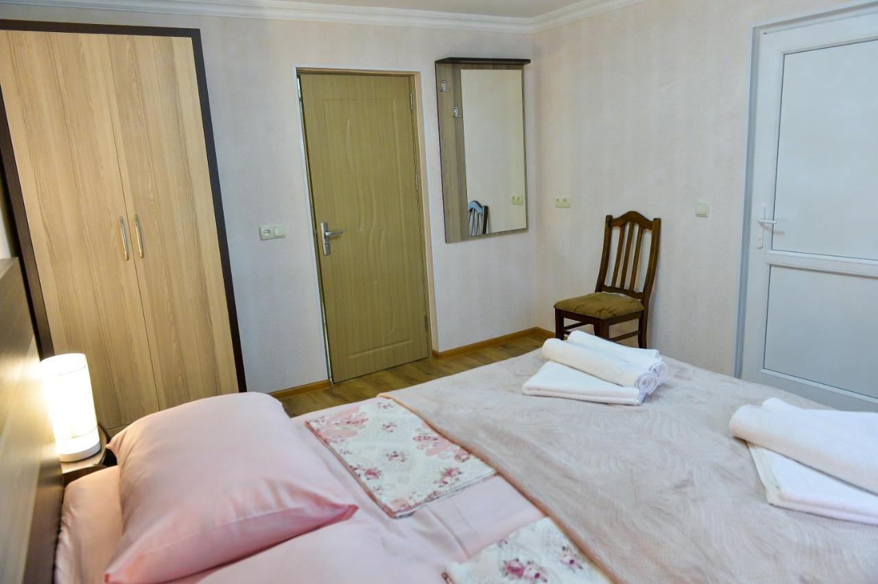 Cozy House Ξενοδοχείο Κουτάισι Εξωτερικό φωτογραφία